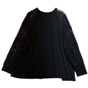 Torrid Women's Keyhole Back Goth Top Floral Lace Sleeve Size 5 Black Stretch